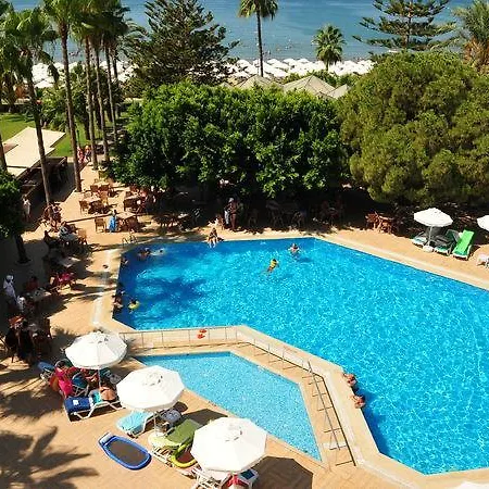 فندق Nerton Hotel
